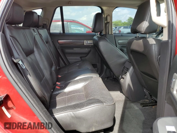 2010 Lincoln MKX z VIN 2LMDJ8JC3ABJ15181, wystawiony jako Copart lot #57303055 z przebiegiem 145 594 mil mil oraz Szkoda całkowita • Salvage title. Historia ofert i sprzedaży dostępna na DreamBid. Obrazek 10.