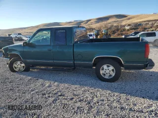 1995 GMC Sierra 1500 z VIN 2GTEK19K6S1580355, wystawiony jako Copart lot #87416254 z przebiegiem 162 829 mil mil oraz Szkody całkowita. Historia ofert i sprzedaży dostępna na DreamBid. Obrazek 2.