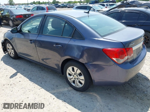 2014 Chevrolet Cruze LS with VIN 1G1PA5SG9E7287865, listed as a IAAI auction lot 42409343 with 155,882 mi miles and . Bid and sale history available at DreamBid. Image 3.