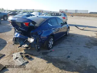 2020 Nissan Altima S z VIN 1N4BL4BV7LC156965, wystawiony jako IAAI lot #42027902 z przebiegiem 93 769 mil mil oraz . Historia ofert i sprzedaży dostępna na DreamBid. Obrazek 4.