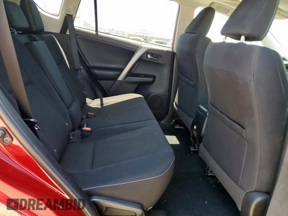 2018 Toyota RAV4 XLE with VIN 2T3WFREV0JW489613, listed as a Copart auction lot 61245005 with 46,253 mi miles and Salvage title. Bid and sale history available at DreamBid. Image 10.