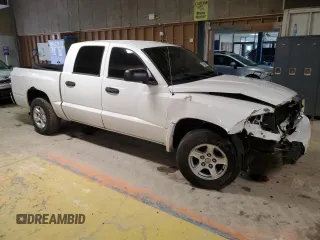 2007 Dodge Dakota SLT with VIN 1D7HE48KX7S212491, listed as a Copart auction lot 47385865 with 135,691 mi miles and Salvage Title. Bid and sale history available at DreamBid. Image 4.