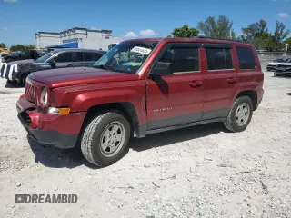 2014 Jeep Patriot Sport with VIN 1C4NJPBA7ED505275, listed as a Copart auction lot 49551825 with 203,228 mi miles and Salvage Title. Bid and sale history available at carsss.com. Image 1.