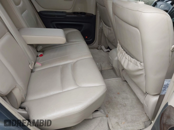 2003 Toyota Highlander z VIN JTEGF21A130105002, wystawiony jako IAAI lot #42086904 z przebiegiem 331 323 mil mil oraz . Historia ofert i sprzedaży dostępna na DreamBid. Obrazek 8.