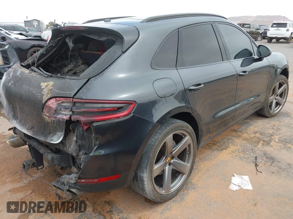 2017 Porsche Macan S with VIN WP1AB2A58HLB16690, listed as a IAAI auction lot 41901148 with Not Provided miles and . Bid and sale history available at DreamBid. Image 4.