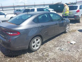 2016 Dodge Dart SXT z VIN 1C3CDFBB5GD736295, wystawiony jako IAAI lot #42098982 z przebiegiem 160 874 mil mil oraz . Historia ofert i sprzedaży dostępna na DreamBid. Obrazek 4.