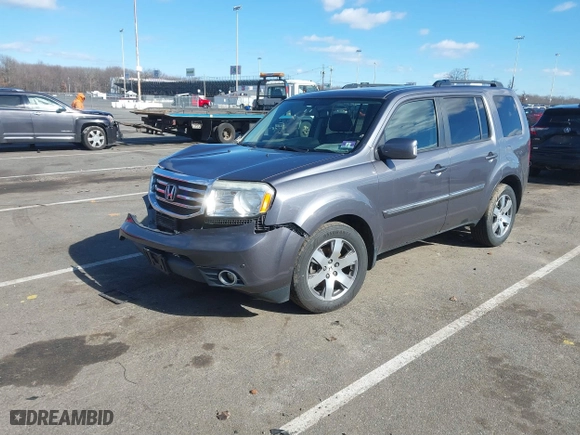 2015 Honda Pilot Touring with VIN 5FNYF4H9XFB051169, listed as a IAAI auction lot 41601875 with 155,687 mi miles. Bid and sale history available at carsss.com. Image 18.