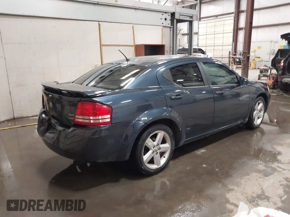2008 Dodge Avenger SXT z VIN 1B3LC56R08N579174, wystawiony jako IAAI lot #41964299 z przebiegiem 124 540 mil mil oraz . Historia ofert i sprzedaży dostępna na DreamBid. Obrazek 4.