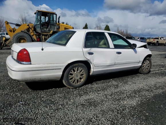 2005 Ford Crown Victoria LX with VIN 2FAFP74W35X155475, listed as a Copart auction lot 49471005 with 87,965 mi miles and Salvage Title. Bid and sale history available at carsss.com. Image 3.
