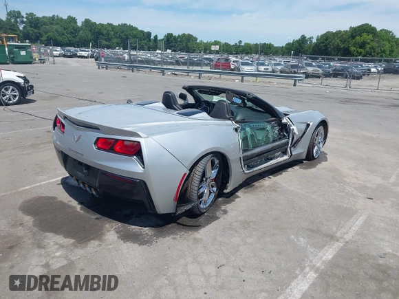 2014 Chevrolet Corvette Z51 3LT z VIN 1G1YM3D7XE5120603, wystawiony jako IAAI lot #42313984 z przebiegiem 64 199 mil mil oraz . Historia ofert i sprzedaży dostępna na DreamBid. Obrazek 4.