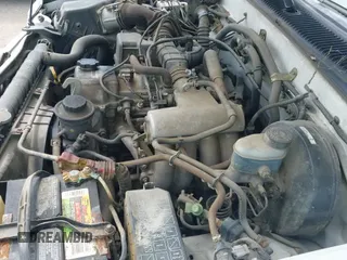2003 Toyota Tacoma z VIN 5TEVL52N43Z265012, wystawiony jako IAAI lot #42365042 z przebiegiem 114 375 mil mil oraz . Historia ofert i sprzedaży dostępna na DreamBid. Obrazek 19.