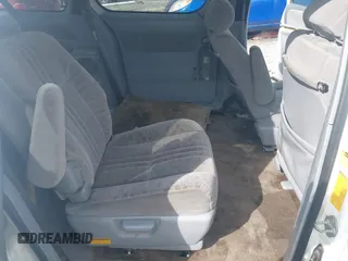 2003 Toyota Sienna LE with VIN 4T3ZF13CX3U525214, listed as a IAAI auction lot 41750644 with 286,454 mi miles. Bid and sale history available at carsss.com. Image 8.