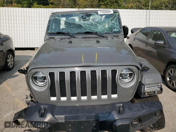 2020 Jeep Wrangler Unlimited Sahara with VIN 1C4HJXEM2LW337002, listed as a Copart auction lot 71056504 with 0 mi miles and Salvage Title. Bid and sale history available at carsss.com. Image 5.