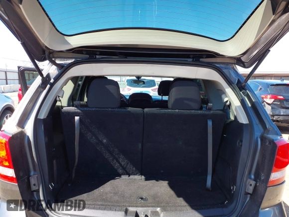 2014 Dodge Journey SXT with VIN 3C4PDCBG6ET192288, listed as a IAAI auction lot 41787594 with 132,973 mi miles. Bid and sale history available at carsss.com. Image 18.