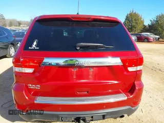 2011 Jeep Grand Cherokee Limited z VIN 1J4RR5GG0BC703946, wystawiony jako IAAI lot #41341735 z przebiegiem 139 389 mil mil oraz . Historia ofert i sprzedaży dostępna na DreamBid. Obrazek 16.