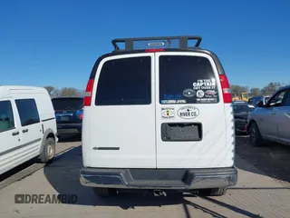 2019 Chevrolet Express Passenger LT with VIN 1GAZGPFG8K1253265, listed as a IAAI auction lot 41749111 with 65,070 mi miles and . Bid and sale history available at DreamBid. Image 16.