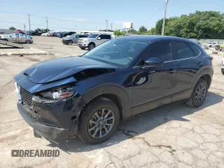 2020 Mazda CX-30 z VIN 3MVDMABL2LM101818, wystawiony jako Copart lot #61411555 z przebiegiem 99 720 mil mil oraz Szkoda całkowita • Salvage title. Historia ofert i sprzedaży dostępna na DreamBid. Obrazek 1.