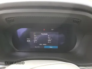 2024 Volvo XC60 Plus Dark Theme z VIN YV4L12RL3R1710498, wystawiony jako Copart lot #51565325 z przebiegiem 18 939 mil mil oraz Szkoda całkowita • Salvage title. Historia ofert i sprzedaży dostępna na DreamBid. Obrazek 9.