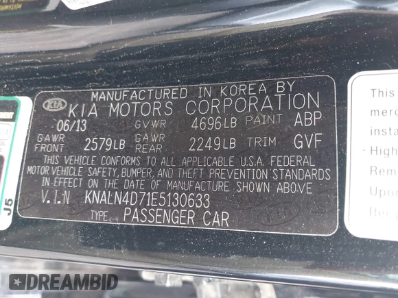 2014 Kia Cadenza Premium with VIN KNALN4D71E5130633, listed as a IAAI auction lot 41467874 with 105,278 mi miles. Bid and sale history available at carsss.com. Image 8.