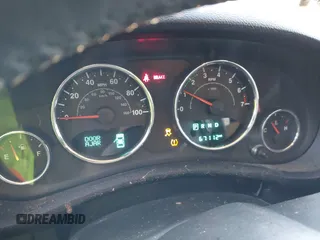 2018 Jeep Wrangler JK Unlimited Sport S with VIN 1C4BJWDGXJL836446, listed as a IAAI auction lot 41371062 with 67,112 mi miles. Bid and sale history available at carsss.com. Image 7.