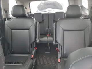 2019 Volkswagen Atlas SEL z VIN 1V2ER2CA7KC555023, wystawiony jako Copart lot #47559955 z przebiegiem 36 061 mil mil oraz Szkoda całkowita • Salvage title. Historia ofert i sprzedaży dostępna na DreamBid. Obrazek 10.