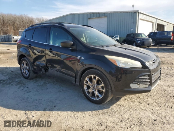 2013 Ford Escape SE with VIN 1FMCU0GX4DUC20594, listed as a Copart auction lot 45900525 with 101,642 mi miles and Salvage Title. Bid and sale history available at carsss.com. Image 4.