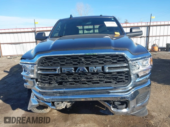 2022 Ram 2500 Tradesman with VIN 3C6UR5CJ5NG281375, listed as a IAAI auction lot 41453801 with 38,289 mi miles. Bid and sale history available at carsss.com. Image 12.