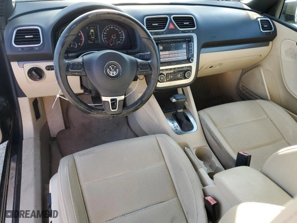 2011 Volkswagen Eos Komfort with VIN WVWBA7AH1BV001182, listed as a Copart auction lot 53120635 with 109,082 mi miles and Clean Title. Bid and sale history available at carsss.com. Image 8.