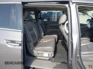 2013 Honda Odyssey EX-L with VIN 5FNRL5H62DB035649, listed as a IAAI auction lot 41849123 with 176,392 mi miles and . Bid and sale history available at carsss.com. Image 8.