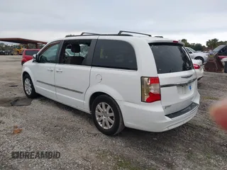 2014 Chrysler Town & Country Touring-L with VIN 2C4RC1CG7ER460427, listed as a IAAI auction lot 40876176 with 177,707 mi miles. Bid and sale history available at carsss.com. Image 3.