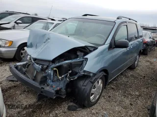 2008 Toyota Sienna CE with VIN 5TDZK23C08S190538, listed as a Copart auction lot 51839055 with 92,517 mi miles and Salvage Title. Bid and sale history available at carsss.com. Image 1.