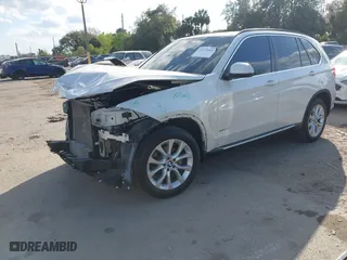 2016 BMW X5 xDrive35i with VIN 5UXKR0C54G0P27141, listed as a IAAI auction lot 41553602 with 61,947 mi miles. Bid and sale history available at carsss.com. Image 18.