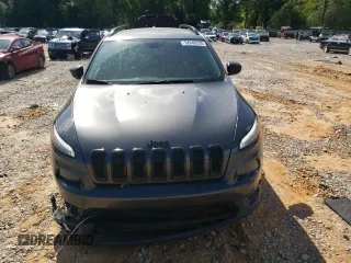 2016 Jeep Cherokee Altitude with VIN 1C4PJLAB4GW369495, listed as a Copart auction lot 52649235 with 185,848 mi miles and Salvage Title. Bid and sale history available at DreamBid. Image 5.