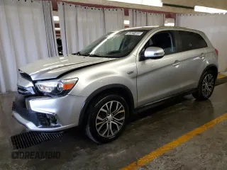 2018 Mitsubishi Outlander ES z VIN JA4AR3AU7JU006220, wystawiony jako Copart lot #44931465 z przebiegiem 103 893 mil mil oraz Czysty tytuł • Clean title. Historia ofert i sprzedaży dostępna na DreamBid. Obrazek 1.