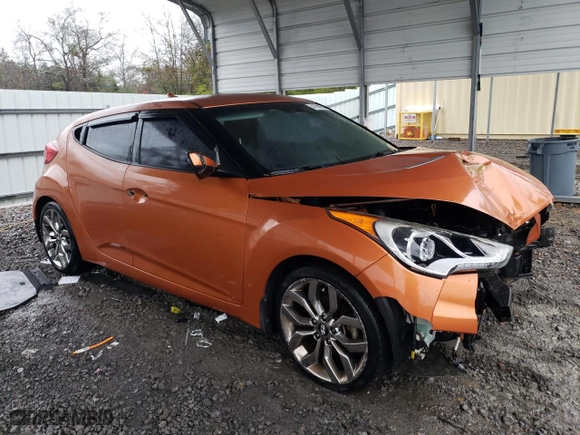 2015 Hyundai Veloster RE:FLEX with VIN KMHTC6AD5FU222524, listed as a Copart auction lot 44728055 with 119,197 mi miles and Salvage Title. Bid and sale history available at carsss.com. Image 4.