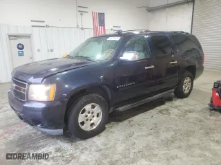 2009 Chevrolet Suburban LT w/2LT with VIN 1GNFC26069R269334, listed as a Copart auction lot 84972414 with 178,980 mi miles and Clean Title. Bid and sale history available at carsss.com. Image 1.
