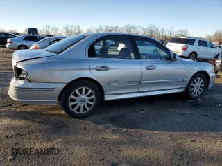 2002 Hyundai Sonata GLS with VIN KMHWF35H52A626032, listed as a Copart auction lot 86873644 with 169,614 mi miles and Salvage Title. Bid and sale history available at carsss.com. Image 3.