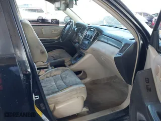 2003 Toyota Highlander with VIN JTEHF21A130145066, listed as a IAAI auction lot 41745011 with 197,153 mi miles. Bid and sale history available at carsss.com. Image 5.