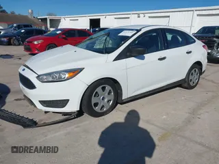 2018 Ford Focus S with VIN 1FADP3E2XJL270495, listed as a IAAI auction lot 41172305 with 47,197 mi miles. Bid and sale history available at carsss.com. Image 18.