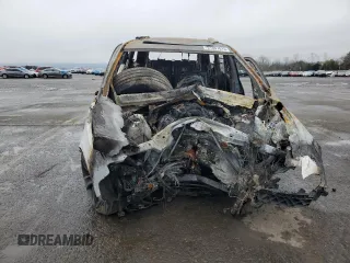 2018 Dodge Durango SRT with VIN 1C4SDJGJXJC157486, listed as a Copart auction lot 51667615 with Not Provided miles and Salvage Title. Bid and sale history available at DreamBid. Image 5.