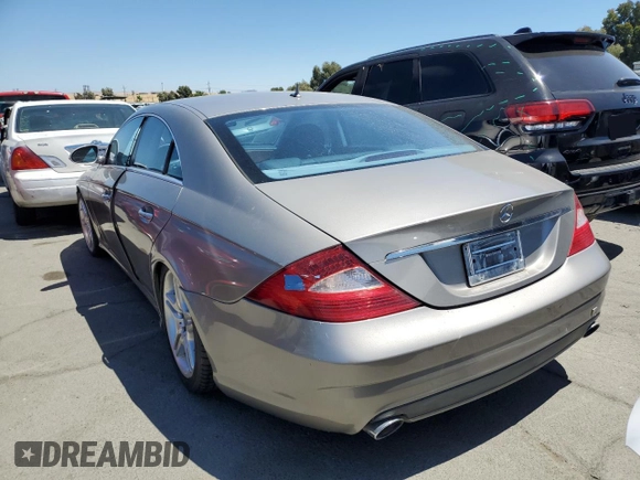 2007 Mercedes-Benz CLS-Class 5.5L with VIN WDDDJ72X97A091152, listed as a Copart auction lot 63346344 with 126,952 mi miles and Salvage Title. Bid and sale history available at carsss.com. Image 2.
