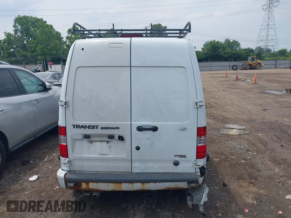 2013 Ford Transit Connect XLT z VIN NM0LS7BN5DT151894, wystawiony jako IAAI lot #42490789 z przebiegiem 151 510 mil mil oraz . Historia ofert i sprzedaży dostępna na DreamBid. Obrazek 16.