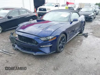 2020 Ford Mustang EcoBoost z VIN 1FATP8UH8L5106720, wystawiony jako IAAI lot #42128952 z przebiegiem 102 234 mil mil oraz . Historia ofert i sprzedaży dostępna na DreamBid. Obrazek 18.