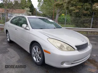 2005 Lexus ES 330 with VIN JTHBA30G755069068, listed as a IAAI auction lot 41947770 with 274,531 mi miles. Bid and sale history available at carsss.com. Image 1.