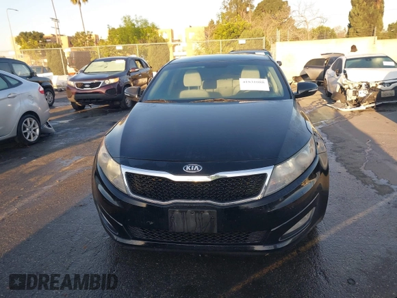 2013 Kia Optima LX z VIN 5XXGM4A75DG239179, wystawiony jako IAAI lot #41831088 z przebiegiem 128 411 mil mil oraz . Historia ofert i sprzedaży dostępna na DreamBid. Obrazek 12.