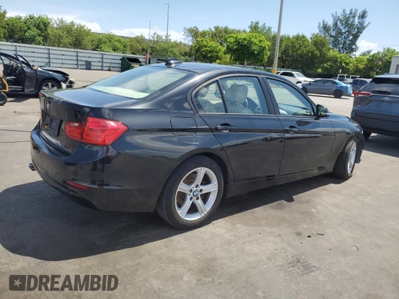 2012 BMW 3 Series 328i z VIN WBA3A5G58CNN65528, wystawiony jako Copart lot #60551705 z przebiegiem 102 630 mil mil oraz Szkoda całkowita • Salvage title. Historia ofert i sprzedaży dostępna na DreamBid. Obrazek 3.