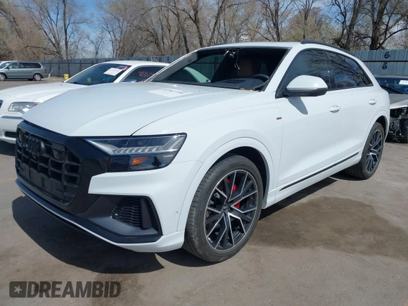 2021 Audi Q8 Prestige z VIN WA1FVAF18MD025027, wystawiony jako IAAI lot #41967700 z przebiegiem 32 992 mil mil oraz . Historia ofert i sprzedaży dostępna na DreamBid. Obrazek 2.