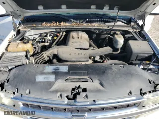 2004 Chevrolet Tahoe LT with VIN 1GNEC13Z74R164089, listed as a Copart auction lot 44317175 with 165,752 mi miles and Salvage Title. Bid and sale history available at carsss.com. Image 13.
