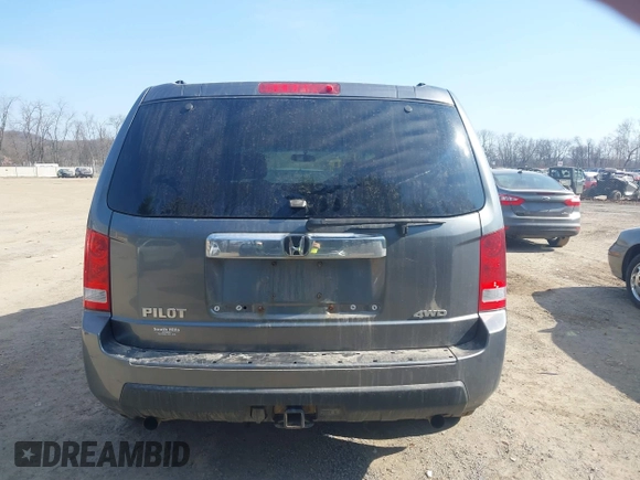 2011 Honda Pilot LX with VIN 5FNYF4H2XBB064209, listed as a IAAI auction lot 41779836 with 213,163 mi miles. Bid and sale history available at carsss.com. Image 16.