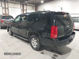 2013 GMC Yukon XL SLT with VIN 1GKS2KE70DR296356, listed as a IAAI auction lot 41986948 with 274,445 mi miles. Bid and sale history available at carsss.com. Image 3.